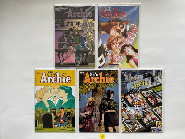 Life with Archie (2010) Archie Andrews dies!